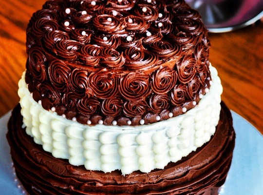 How To Cake It Chocolate Cake
 How to Make a Perfect Chocolate Wedding Cake Recipe