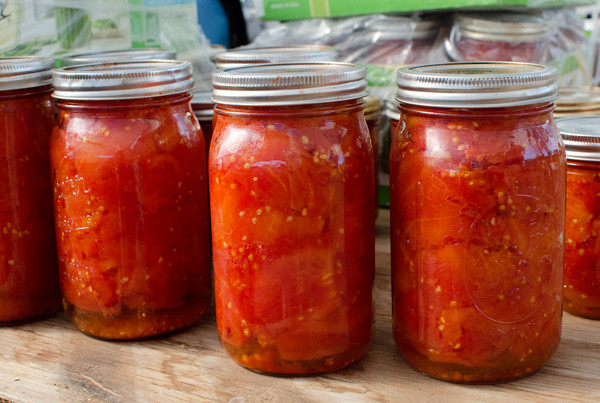 How To Can Tomato Sauce
 Eatwell Tomato Sauce Canning Party Canning Essentials