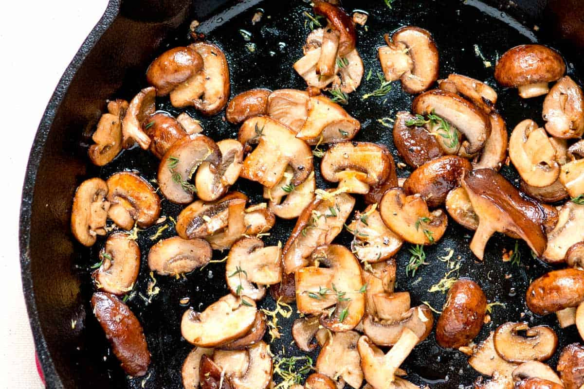 How To Cook Baby Bella Mushrooms
 Sauteed Mushrooms and Truffle Salt Crostini