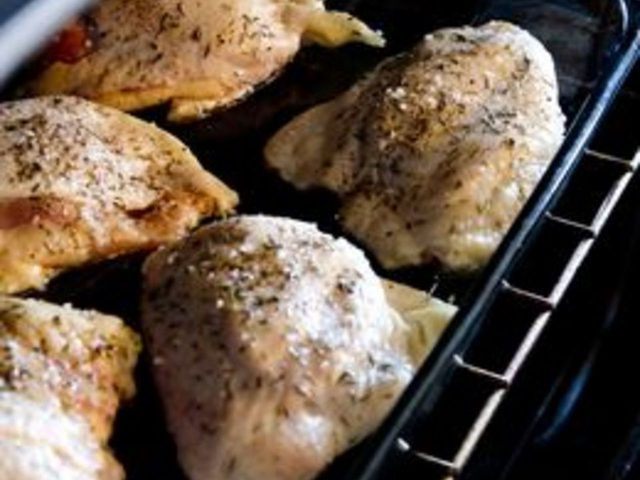 How To Cook Boneless Chicken Thighs
 How to Bake Boneless Chicken Thighs with