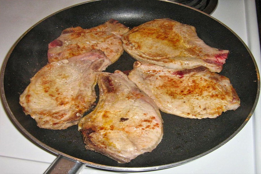 How To Cook Frozen Pork Chops
 How to Cook Tender Pork Chops