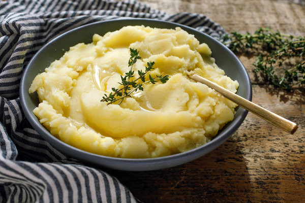 How To Cook Mashed Potatoes
 Olive Oil Mashed Potatoes Recipe NYT Cooking