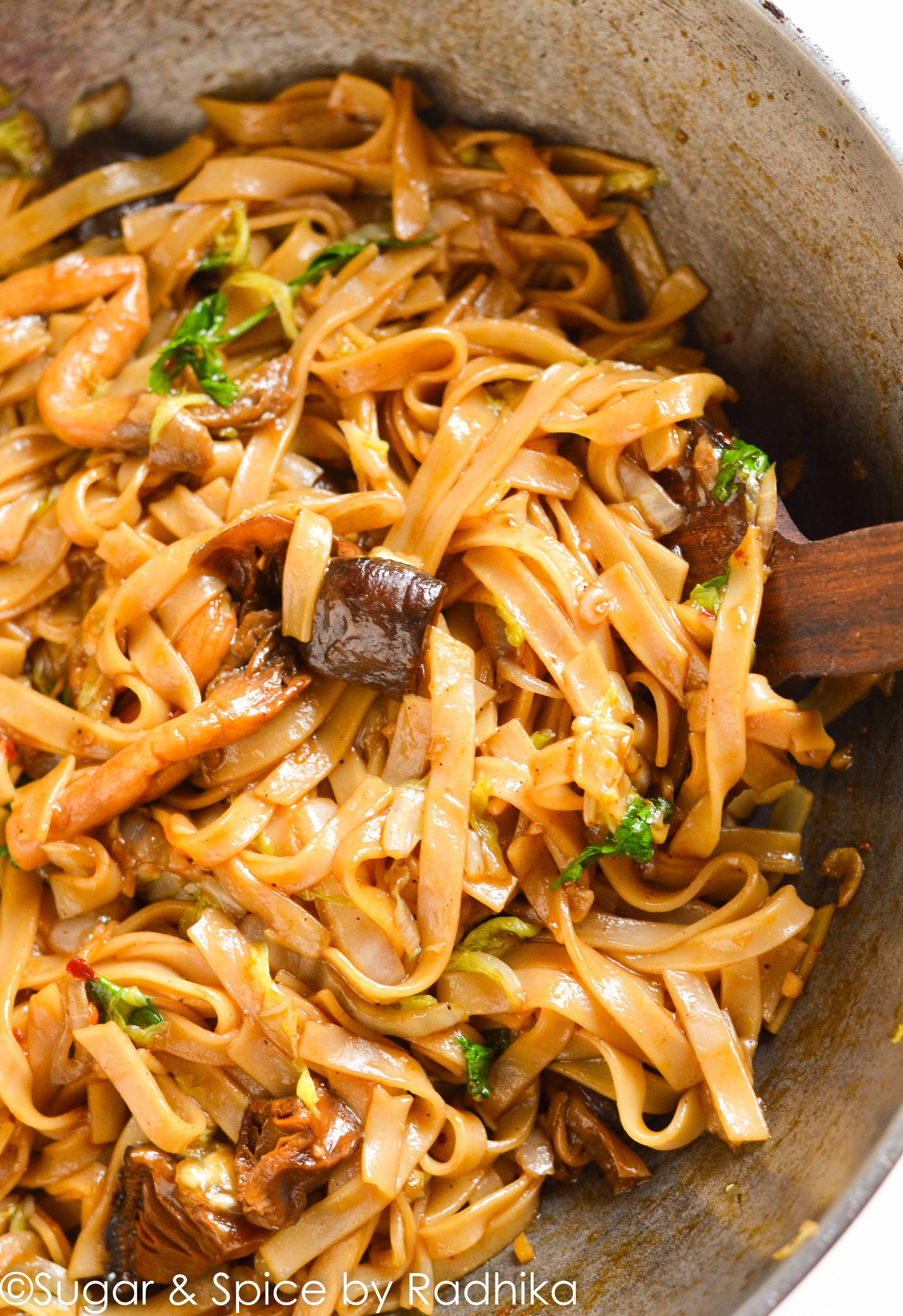 How To Cook Rice Noodles
 Rice Stick Noodles with Shiitake and Oyster Mushrooms