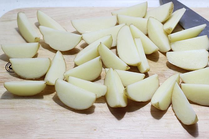 How To Cut Potato Wedges
 Potato wedges recipe