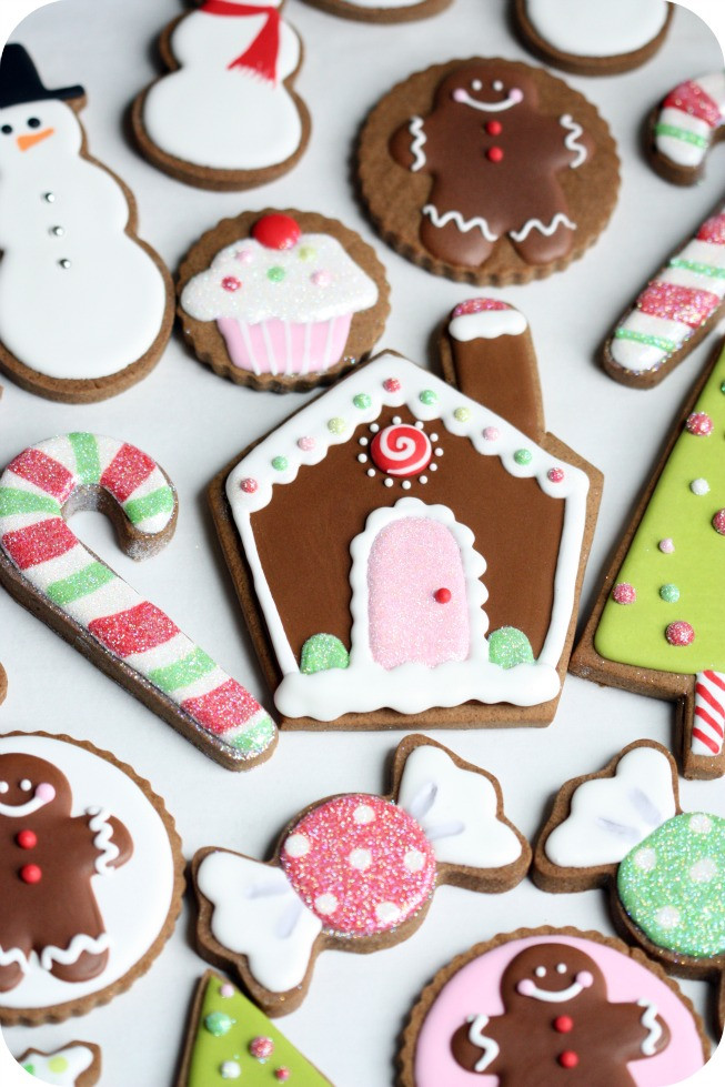 How To Decorate Christmas Cookies
 Staying Organized While Decorating Cookies – 10 Tips