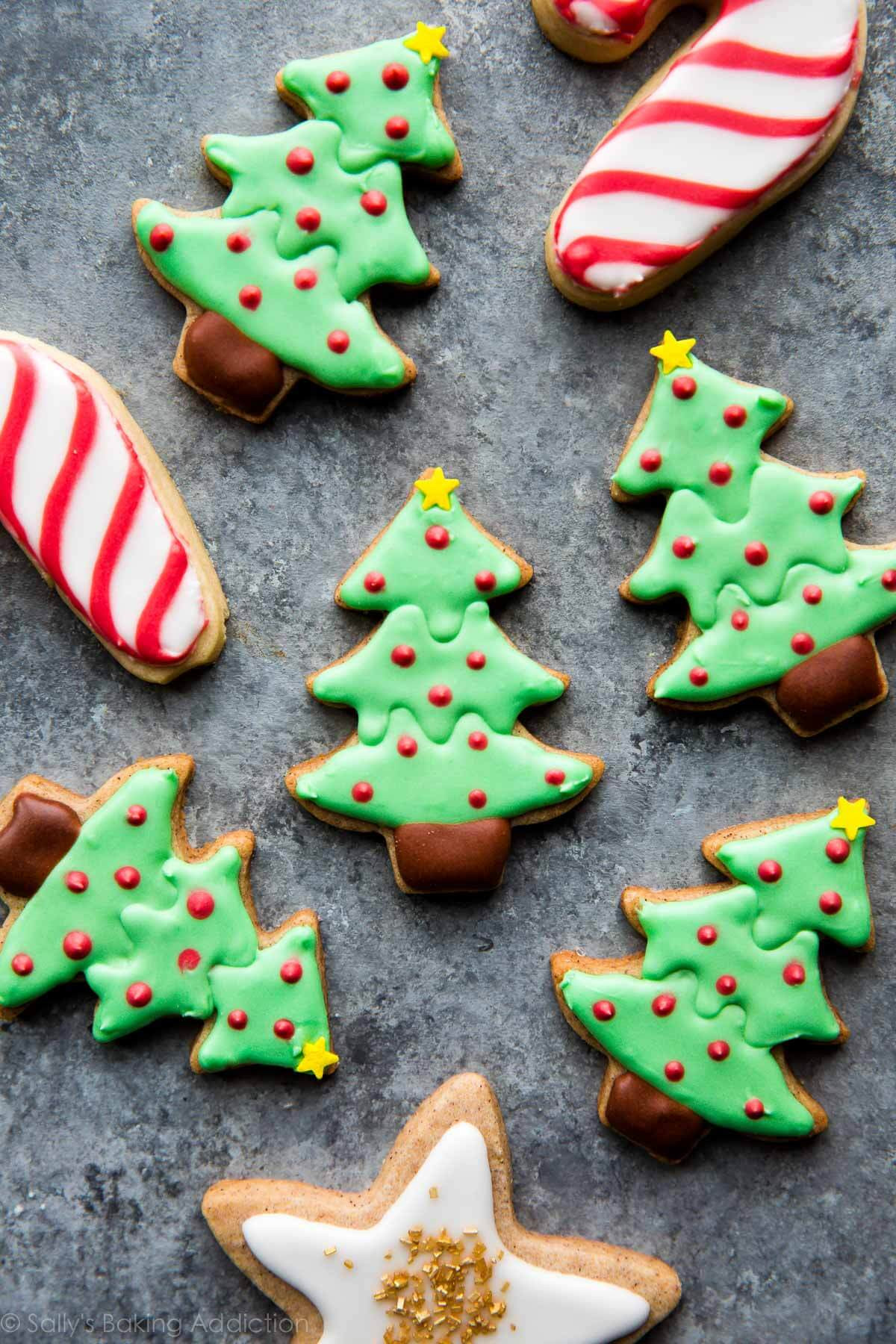 How To Decorate Christmas Cookies
 1 Sugar Cookie Dough 5 Ways to Decorate Sallys Baking