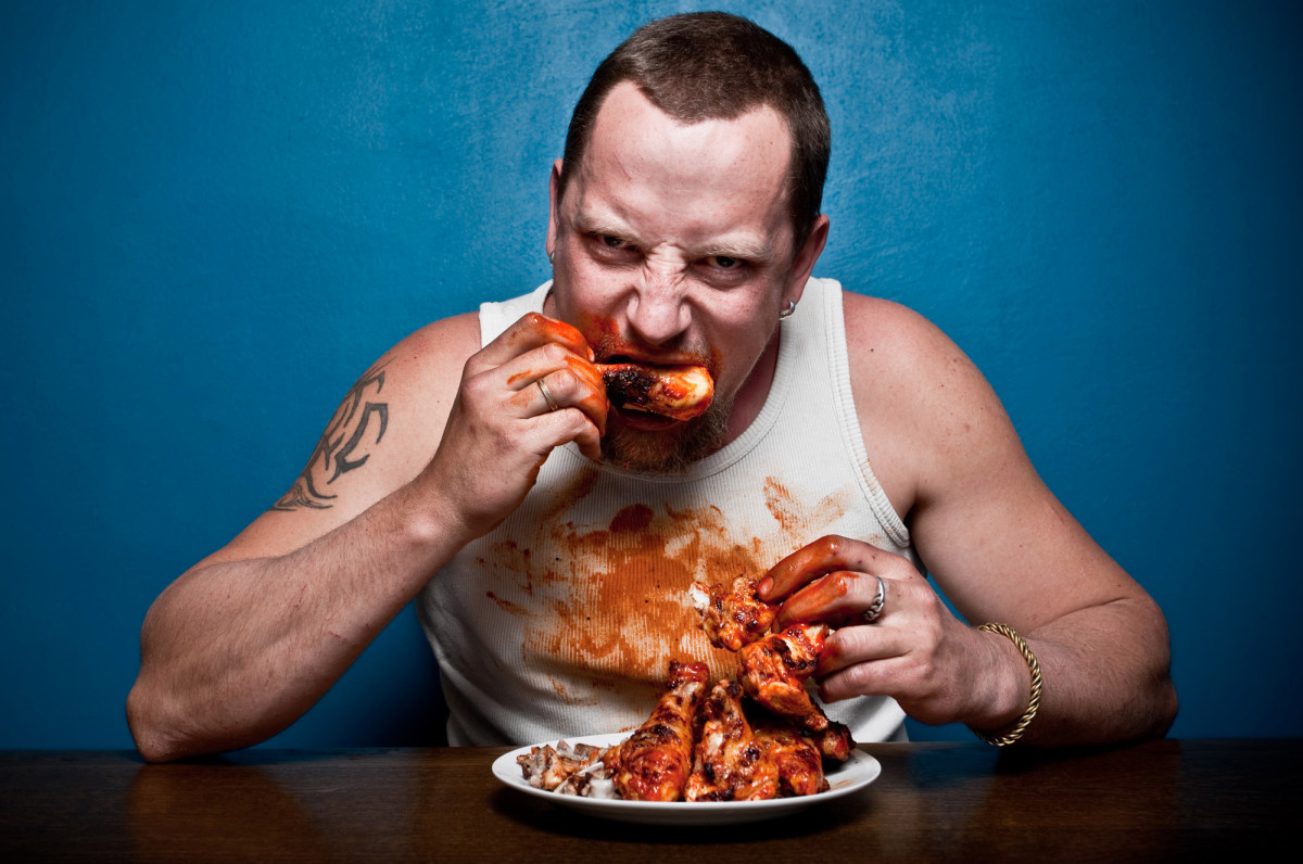 How To Eat Chicken Wings
 Americans are chicken wing eating maniacs