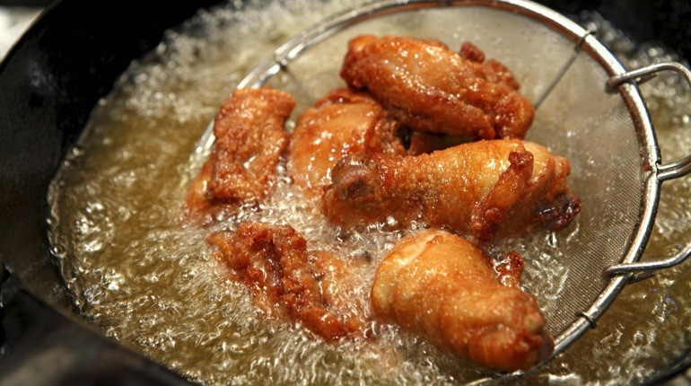 How To Fry Chicken Thighs
 How long to fry chicken legs in fry pan How To World