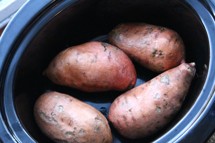 How To Make A Sweet Potato
 How to make Crockpot Sweet Potatoes Family Fresh Meals