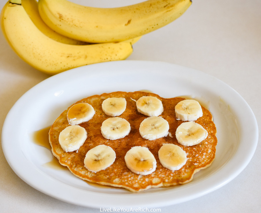 How To Make Banana Pancakes
 How to Make Banana Pancakes out of Pancake Mix