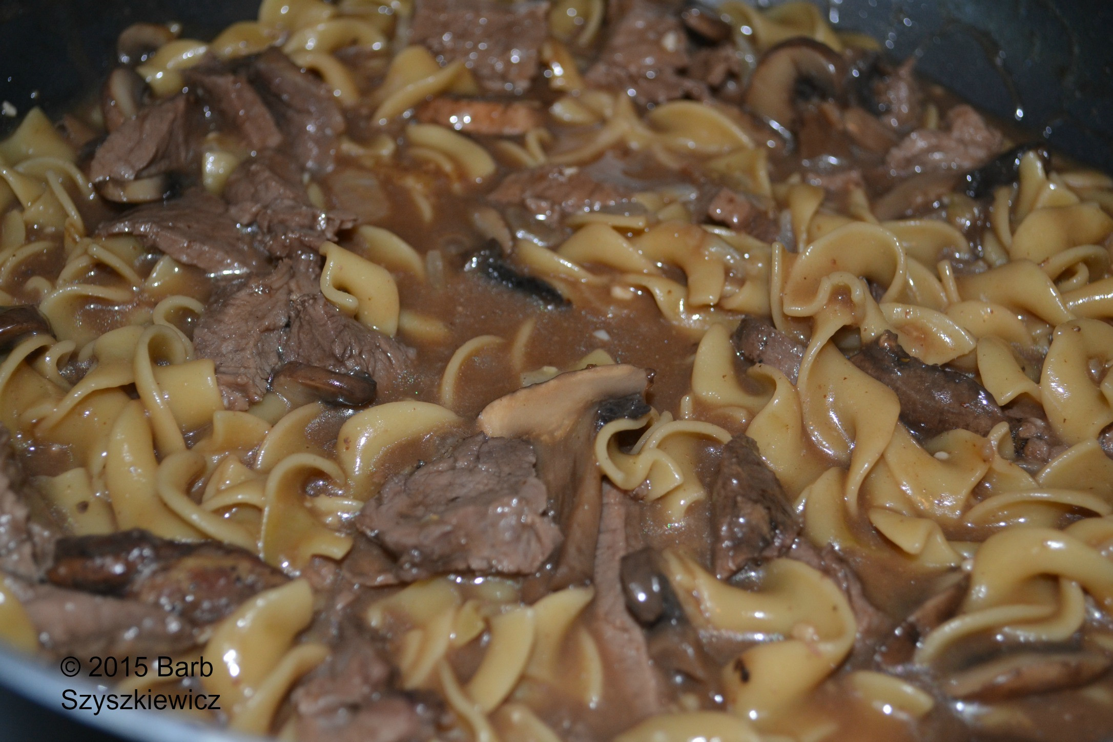 How To Make Beef And Noodles
 e Pot Beef and Noodles with Mushrooms – Cook and Count