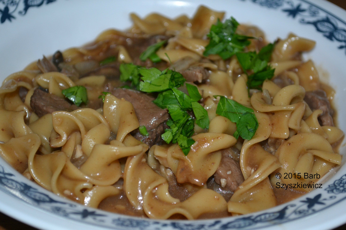 How To Make Beef And Noodles
 e Pot Beef and Noodles with Mushrooms – Cook and Count