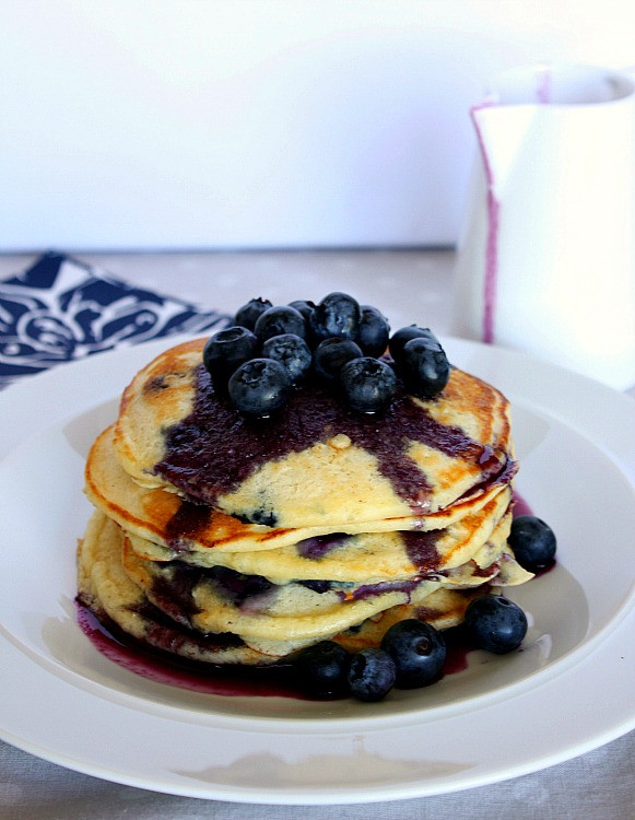 How To Make Blueberry Pancakes
 Vanilla Clouds and Lemon Drops Blueberry Pancakes with