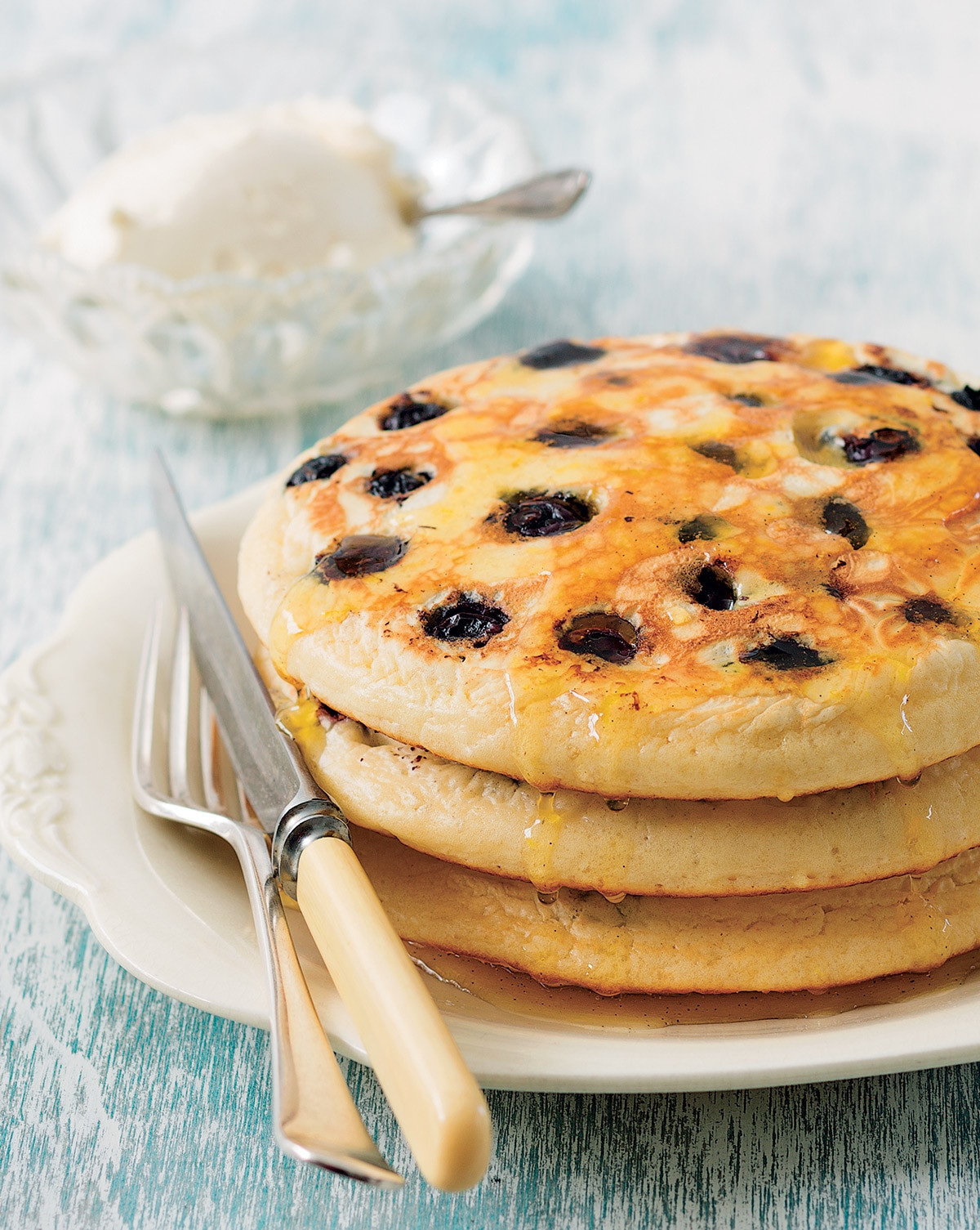 How To Make Blueberry Pancakes
 Blueberry pancakes & orange syrup Pancake recipe