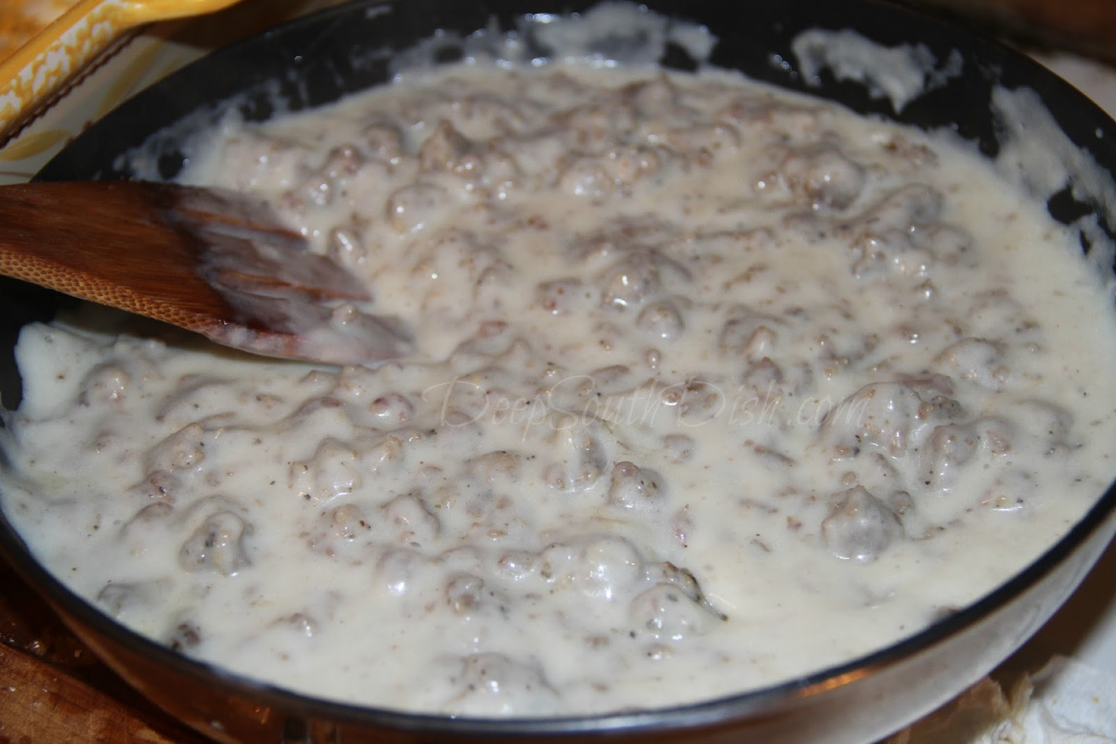 How To Make Breakfast Gravy
 annies home 2015 09 13