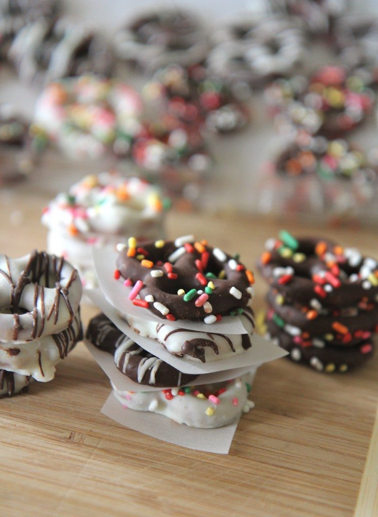 How To Make Chocolate Covered Pretzels
 Homemade Chocolate Covered Pretzels