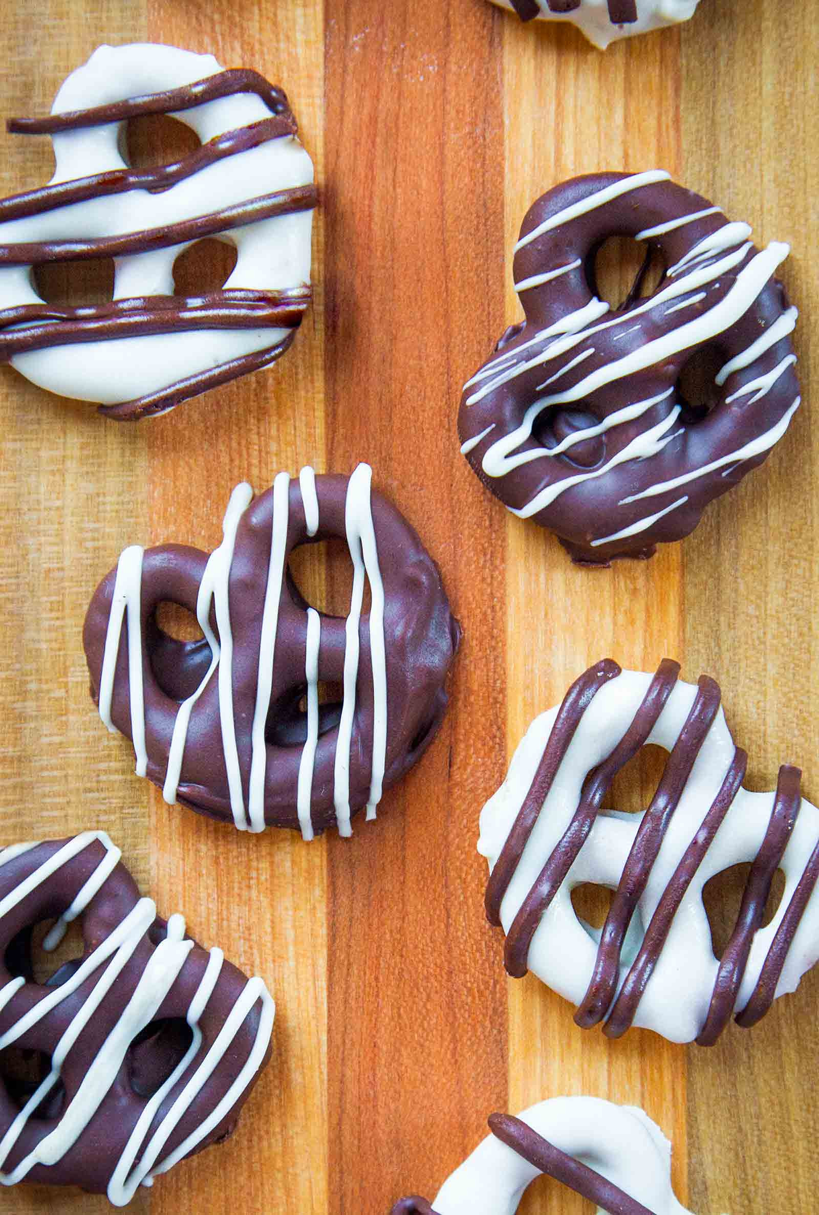 How To Make Chocolate Covered Pretzels
 Chocolate Covered Pretzels Recipe