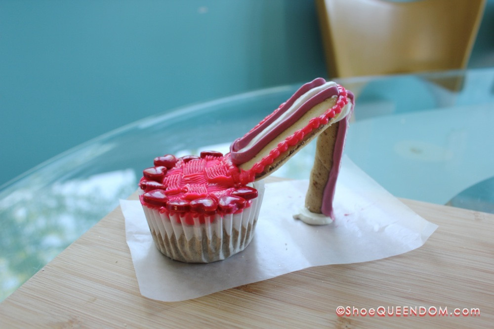 How To Make Cupcakes
 How To Make Shoe Cupcakes — ShoeQUEENDOM