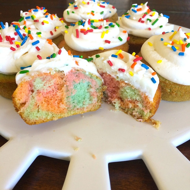 How To Make Cupcakes From Scratch
 How to Make Psychedelic Tie Dye Cupcakes From Scratch