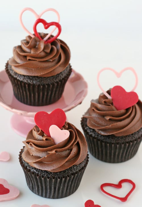 How To Make Cupcakes
 How to Make Heart Accents for Cupcakes