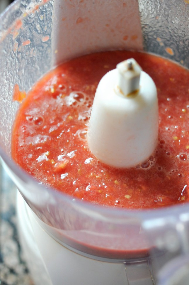 How To Make Fresh Tomato Sauce
 How to Make Tomato Sauce from Fresh Tomatoes