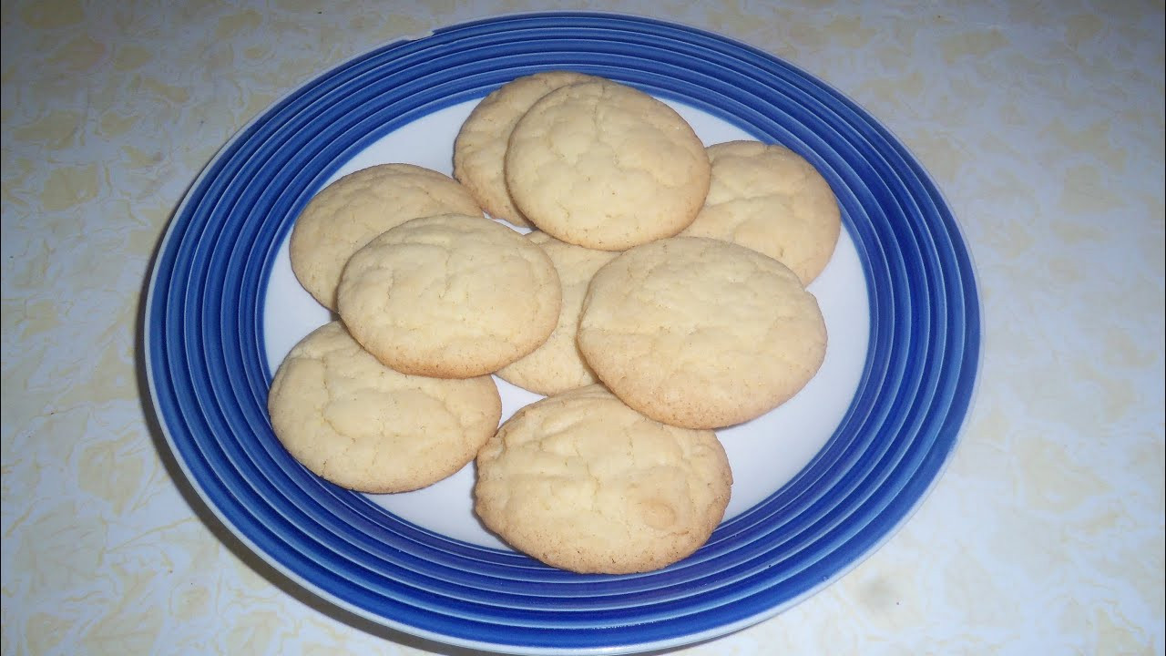 How To Make Homemade Sugar Cookies
 How to Make Sugar Cookies From Scratch Easy Baking With