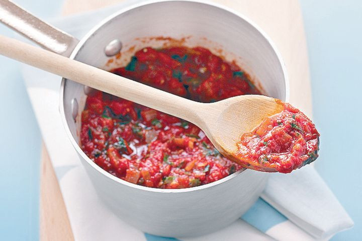 How To Make Homemade Tomato Sauce
 Homemade tomato pasta sauce