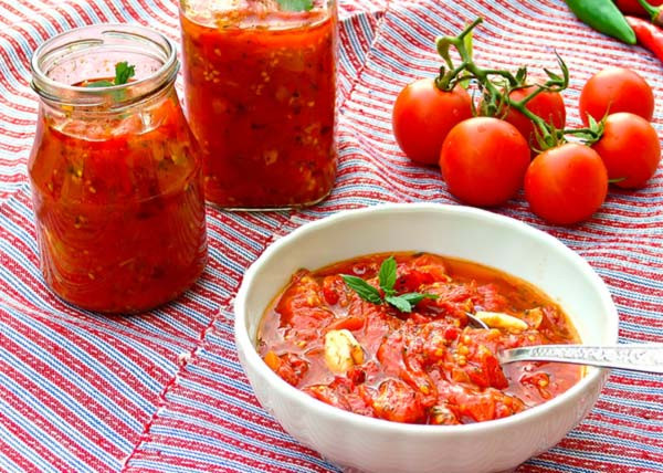 How To Make Homemade Tomato Sauce
 How to Make Tomato Based Sauce — Learn to cook Basic