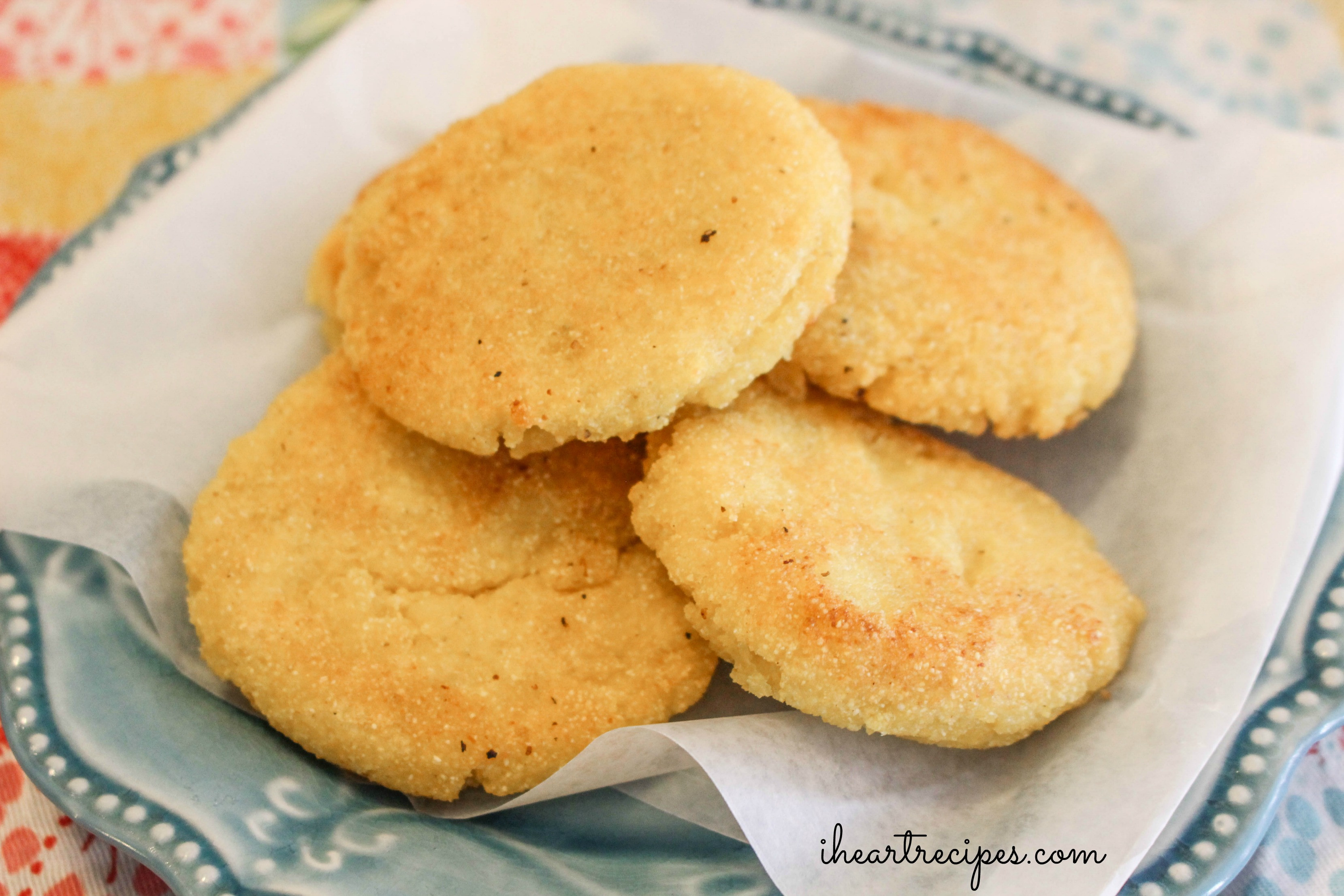 How To Make Hot Water Cornbread
 Hot Water Fried Cornbread