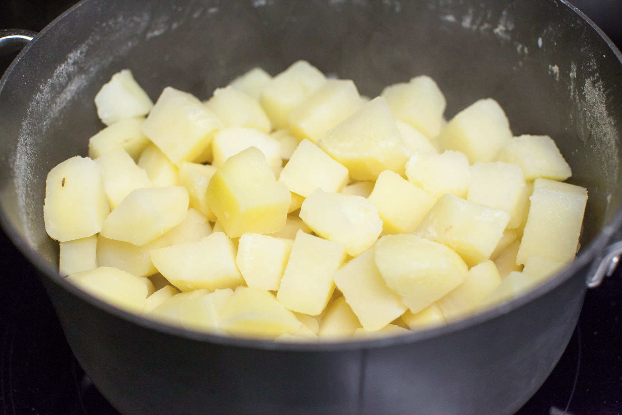 How To Make Mashed Potatoes
 How to Make Mashed Potatoes