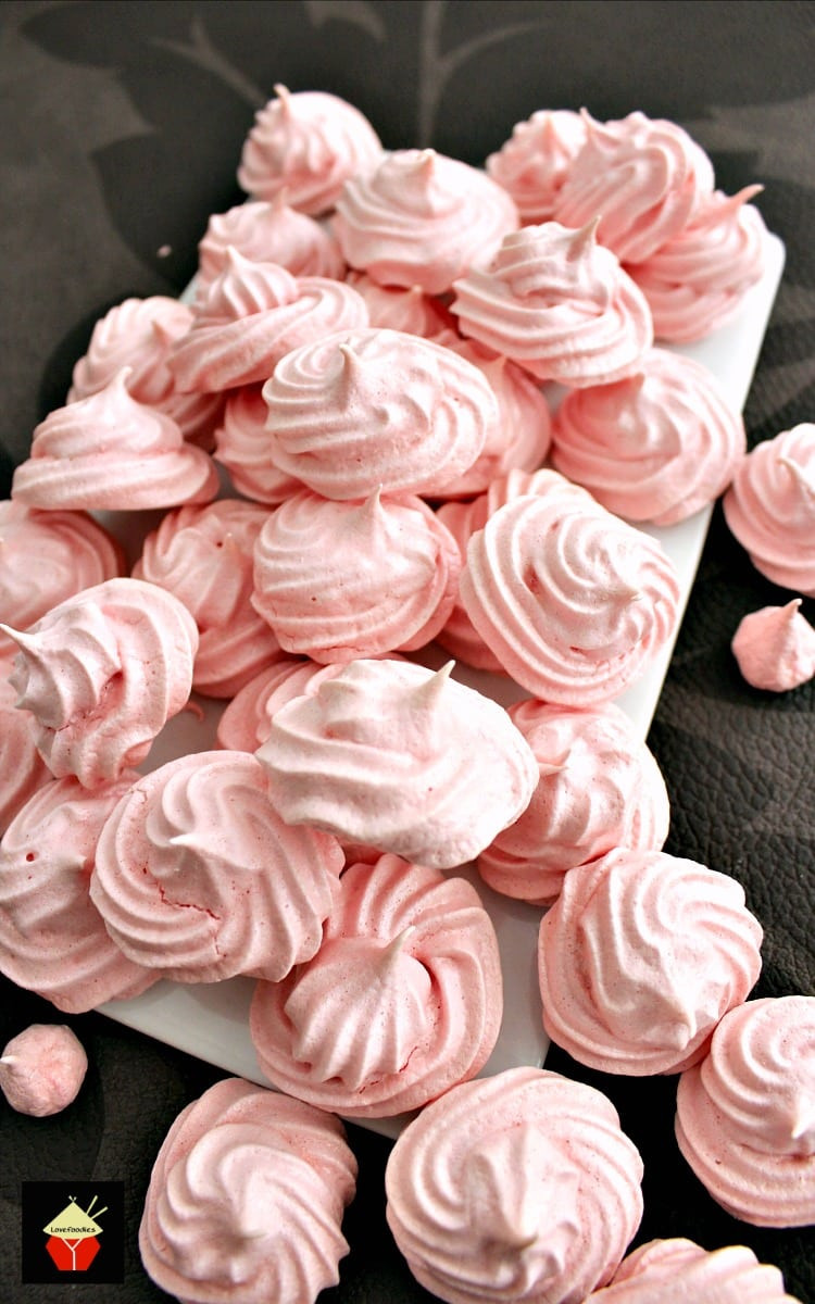 How To Make Meringue Cookies
 Mini Meringue Cookies – Lovefoo s