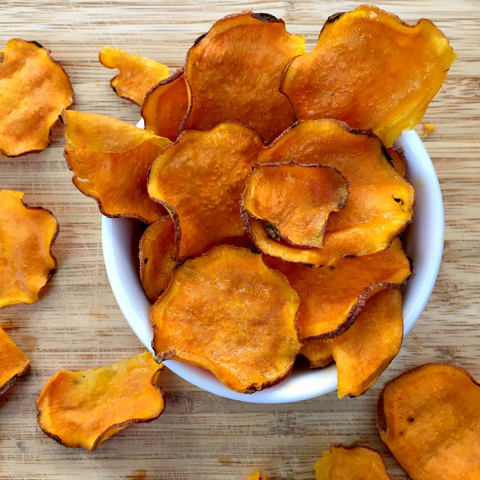 How To Make Potato Chips In The Oven
 how to make crunchy potato chips in the oven