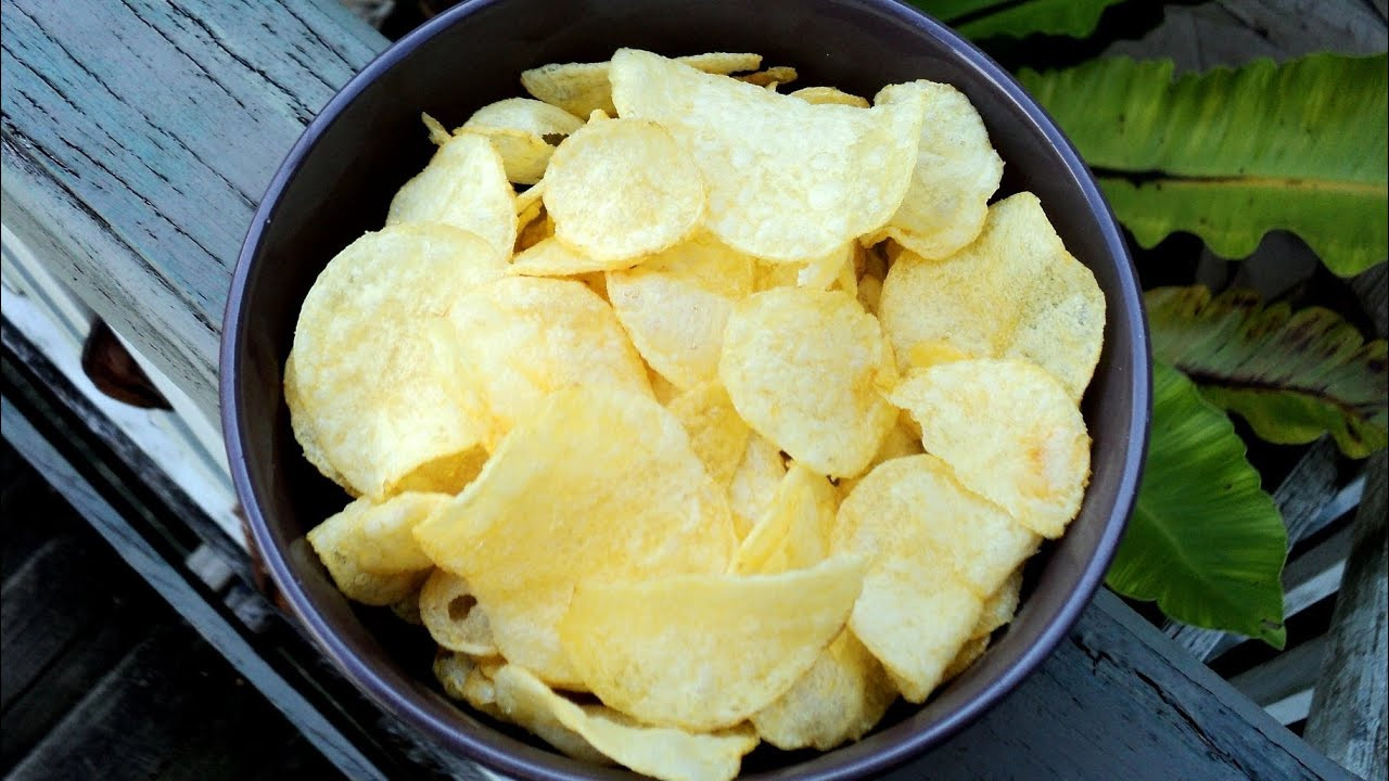 How To Make Potato Chips
 HOW TO MAKE THIN n CRISPY POTATO CHIPS