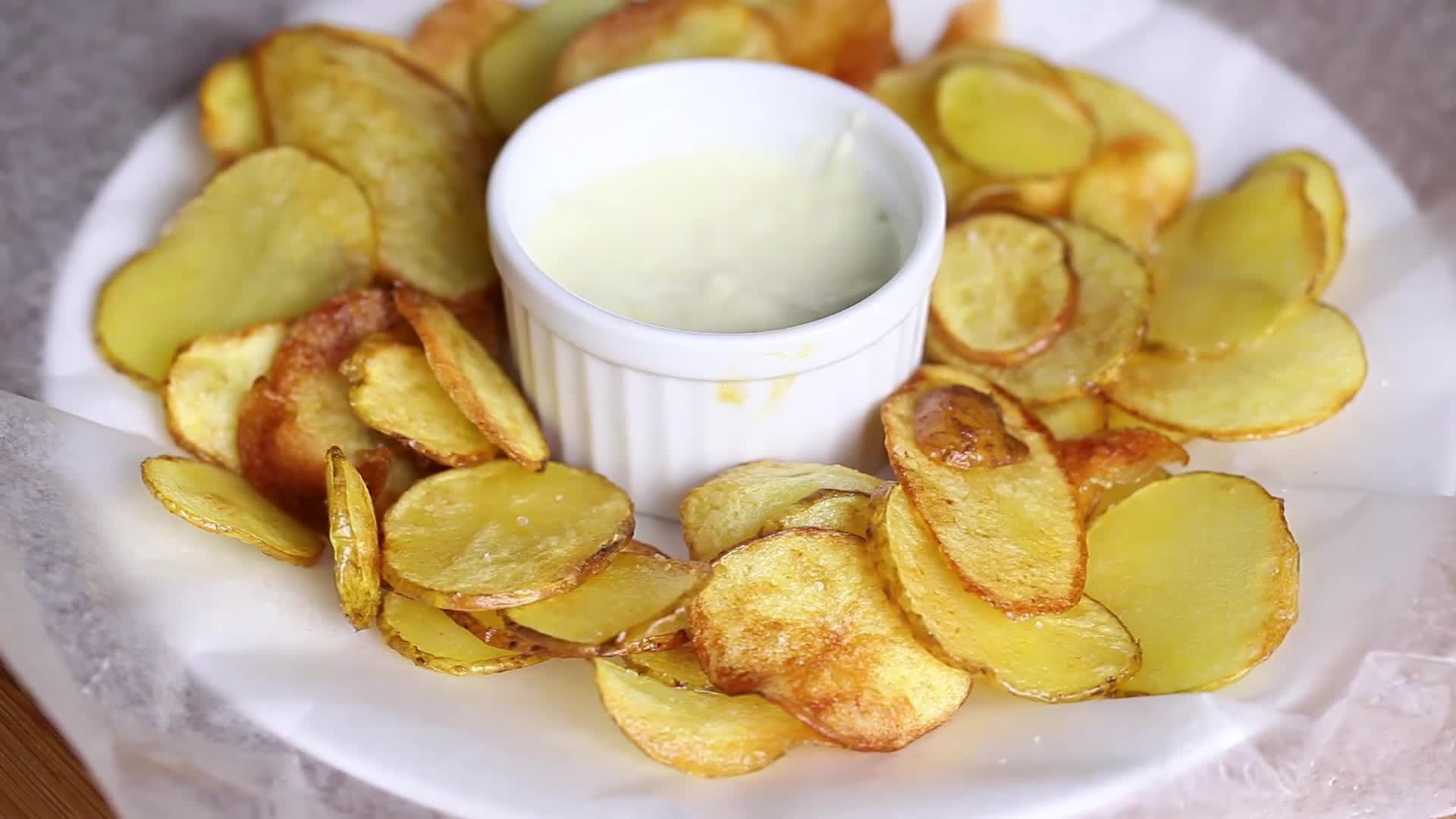 How To Make Potato Chips
 How to Make Your Own Crunchy Potato Chips 6 Steps with
