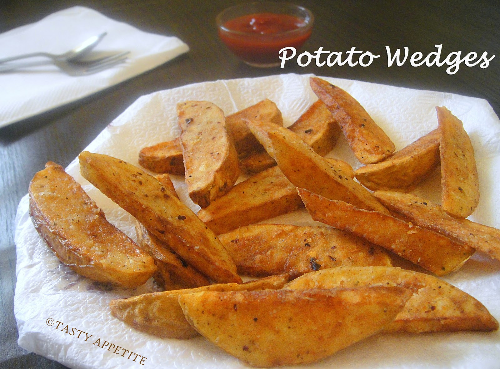 How To Make Potato Wedges
 How to make Potato Wedges Restaurant Style Recipe