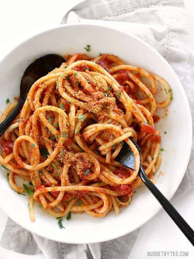 How To Make Spaghetti Sauce With Tomato Sauce
 Pasta with 5 Ingre nt Butter Tomato Sauce Bud Bytes