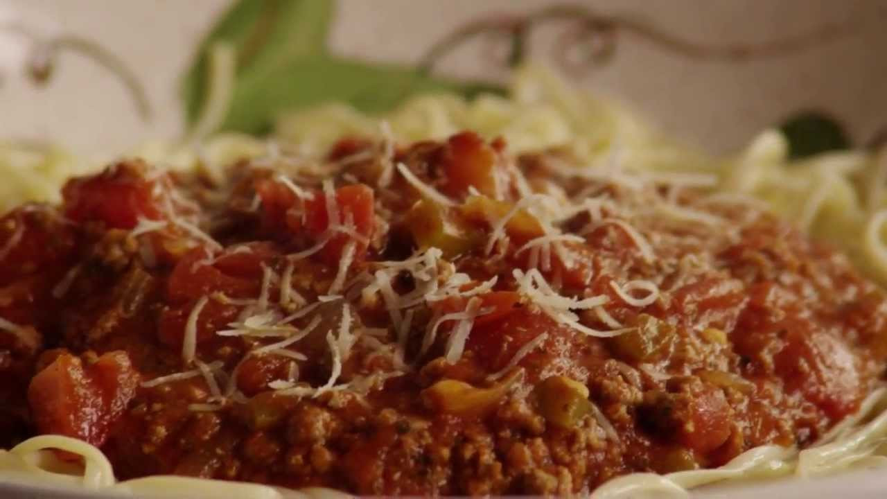 How To Make Spaghetti With Ground Beef
 Beef Recipes – How to Make Spaghetti Sauce with Ground