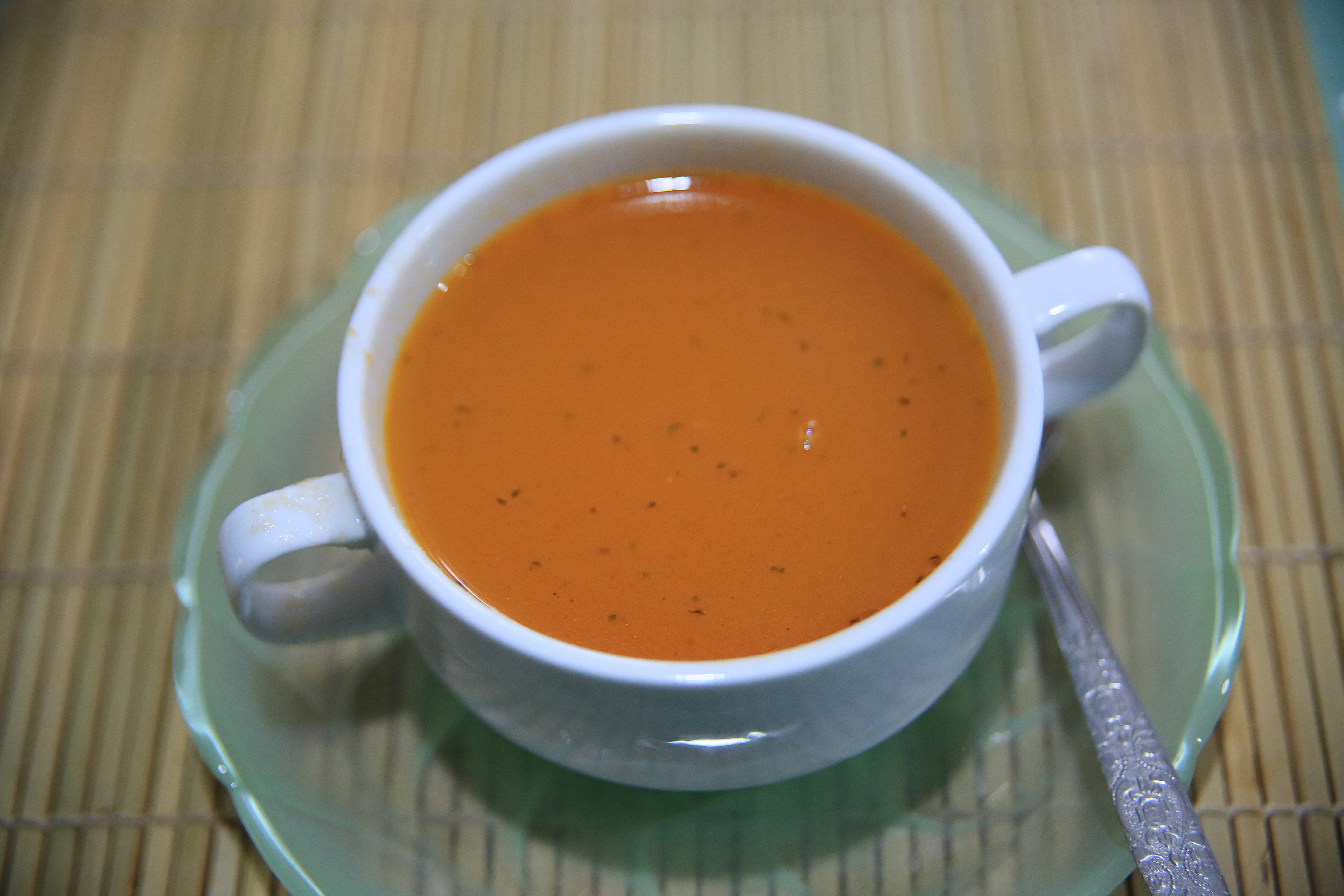 How To Make Tomato Soup
 How to Make a Very Simple Tomato Soup 7 Steps with