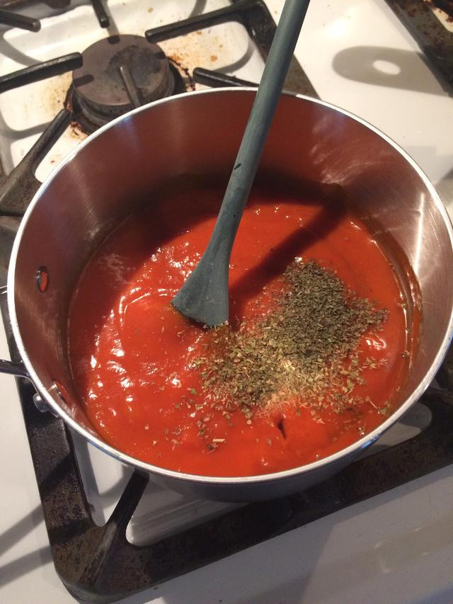 How To Make Tomato Soup From Tomato Sauce
 How to Make Spaghetti Sauce Using Condensed Tomato Soup