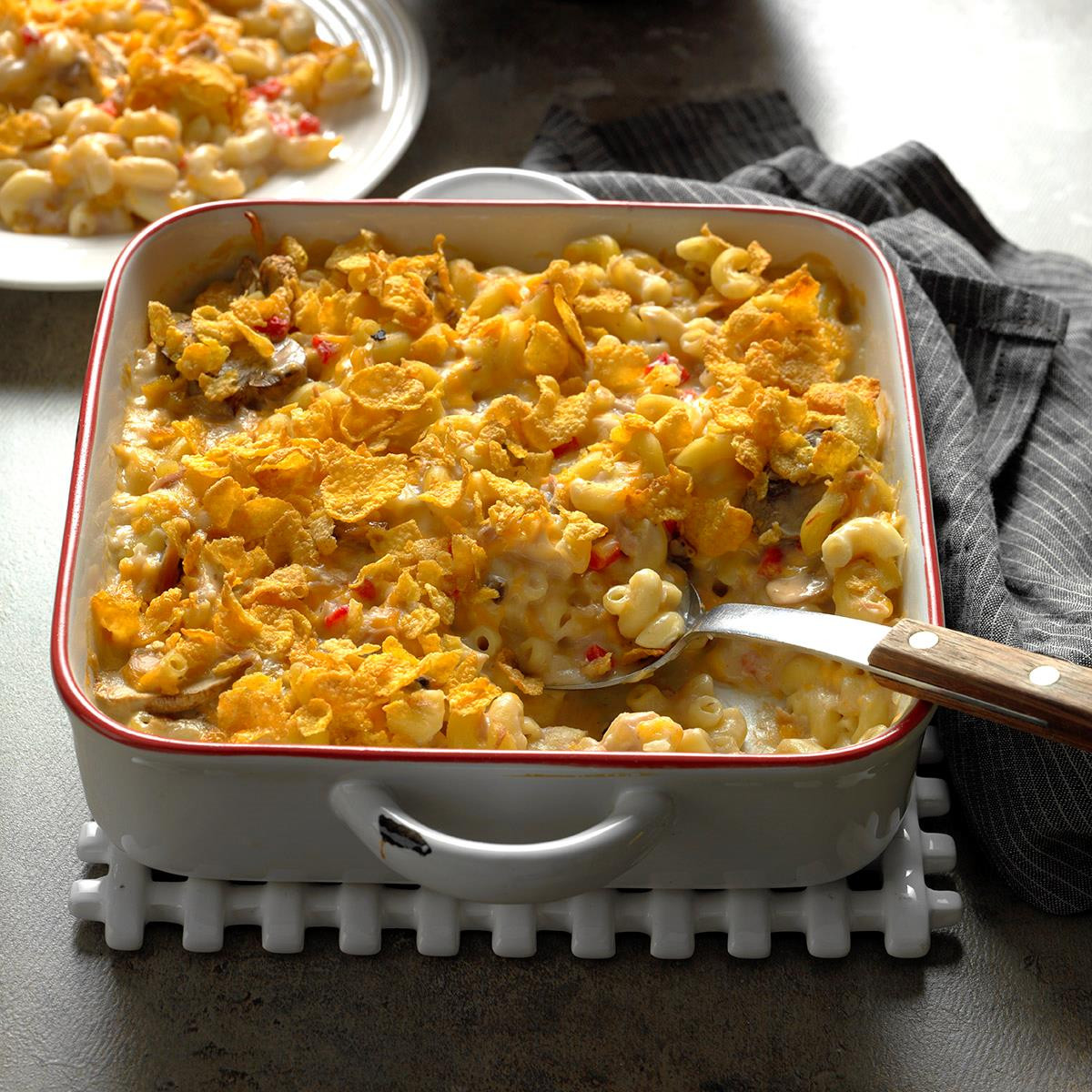 How To Make Tuna Casserole
 De Lightful Tuna Casserole Recipe