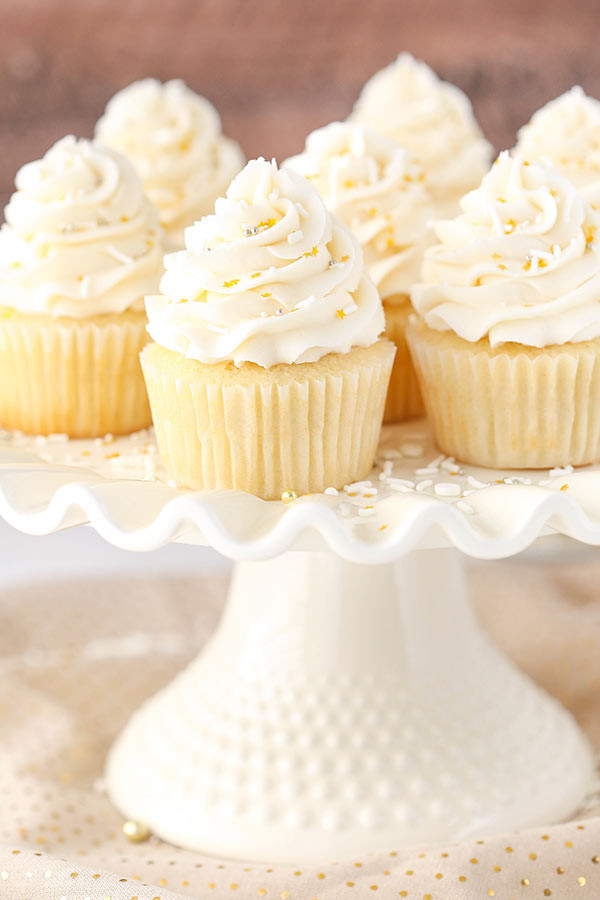 How To Make Vanilla Cupcakes
 Moist Vanilla Cupcakes Life Love and Sugar