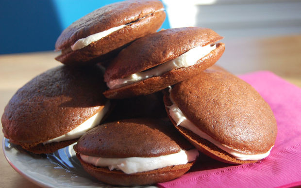 How To Make Whoopie Pies
 How To Make Whoopie Pies All