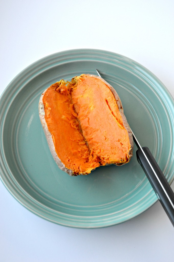 How To Microwave Sweet Potato
 How to Make a Baked Sweet Potato in the Microwave Clean