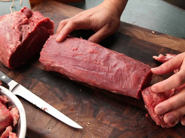 How To Trim A Beef Tenderloin
 How to Trim a Whole Beef Tenderloin for Roasting