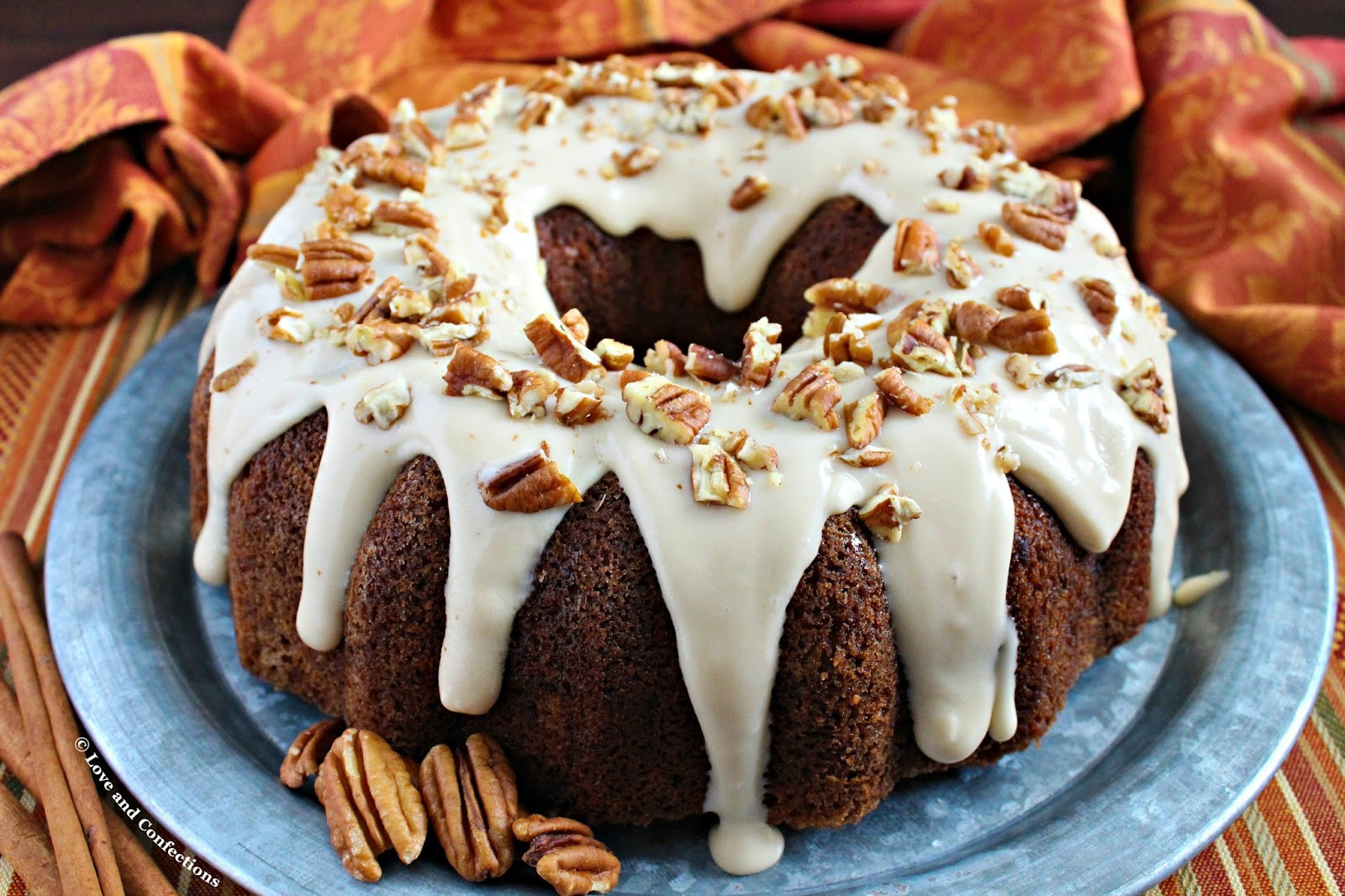 Hummingbird Bundt Cake
 Love and Confections Hummingbird Bundt Cake with Cream