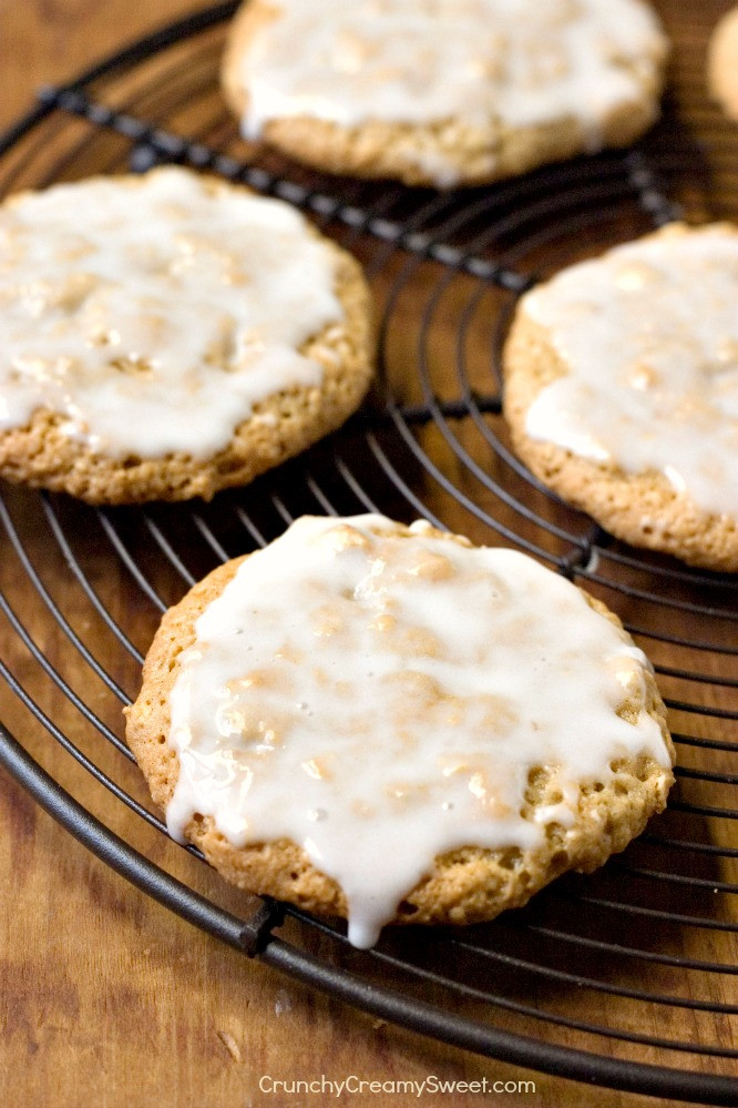 Iced Oatmeal Cookies
 Old Fashioned Iced Oatmeal Cookies Crunchy Creamy Sweet