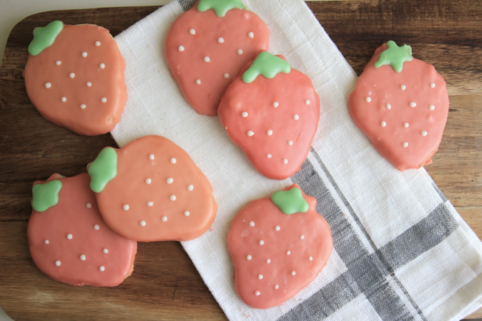 Iced Sugar Cookies
 Jenny Steffens Hobick Strawberry Iced Sugar Cookies