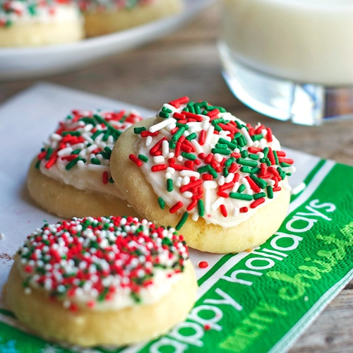 Icing Recipe For Sugar Cookies
 Fluffy Sugar Cookies & Vanilla Frosting Pinch of Yum