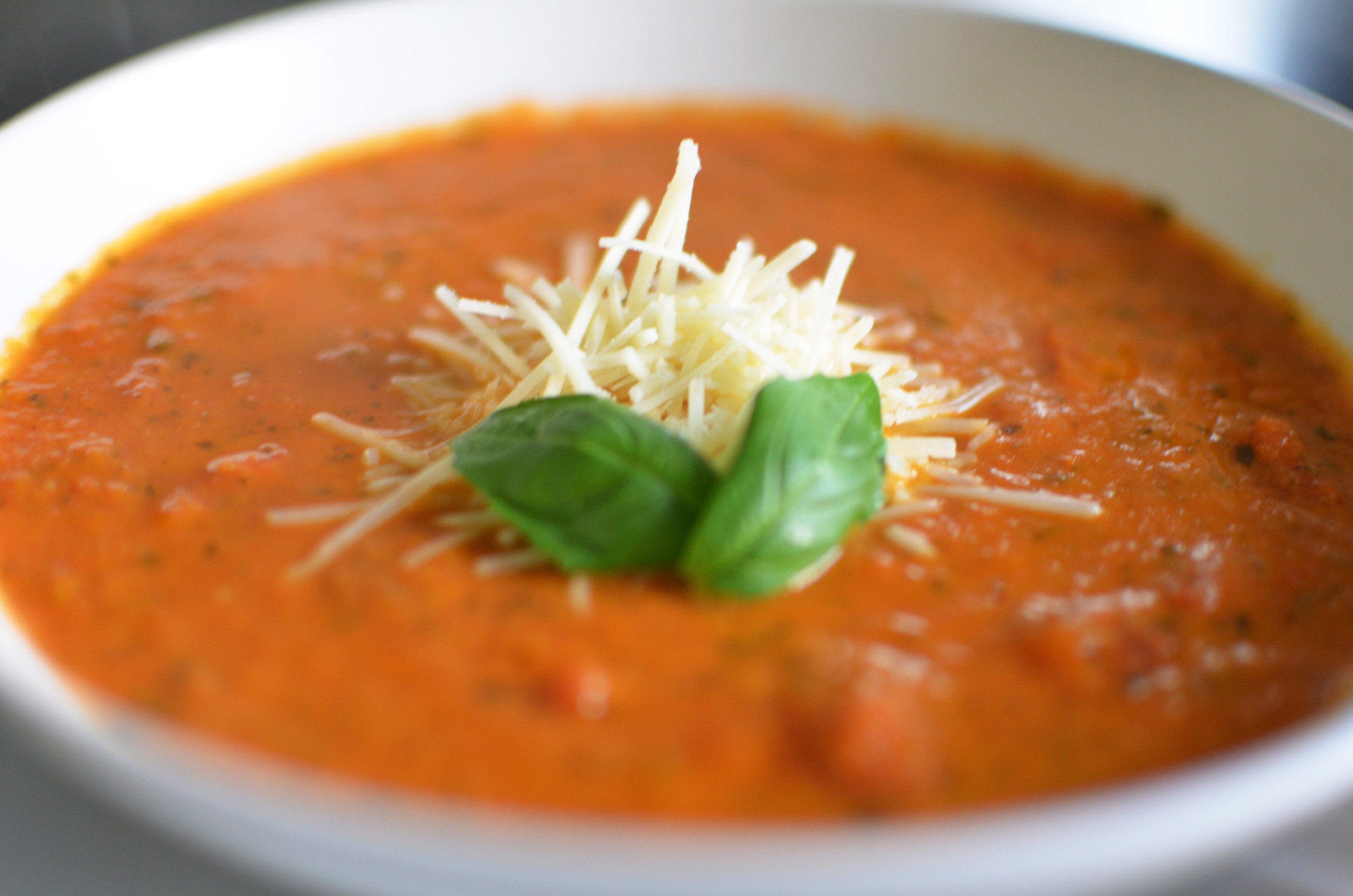 Ina Garten Tomato Soup
 Tomato Basil Soup Recipe Ina Garten Chrissy Teigen — THE