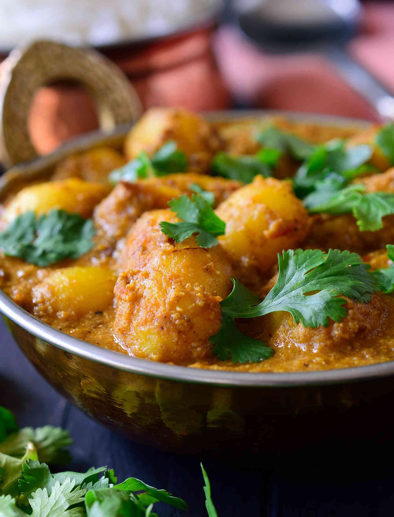 Indian Potato Curry
 indian curry potatoes